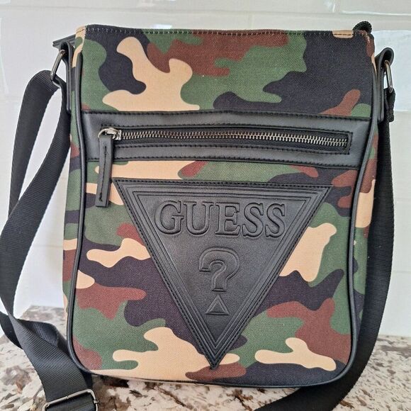 GUESS Camo Men’s Bag - Picture 1 of 10